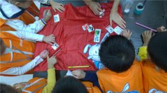 【汕头龅牙兔新闻】20名孩子在市区超市遭遇诱拐
